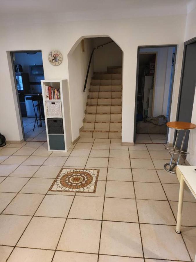 Grande Maison Avec 5 Chambres Et Jardin Avignon Exterior photo